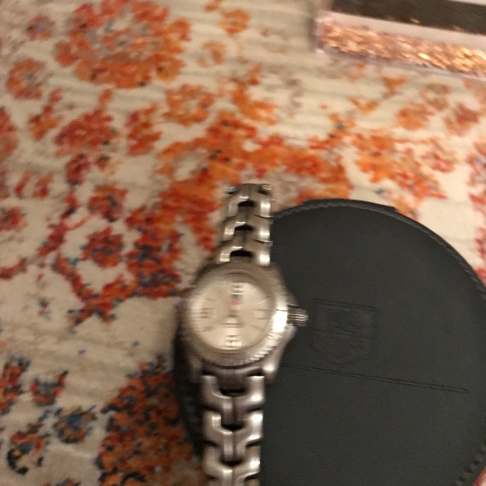 Tag watch - Picture 7 of 11